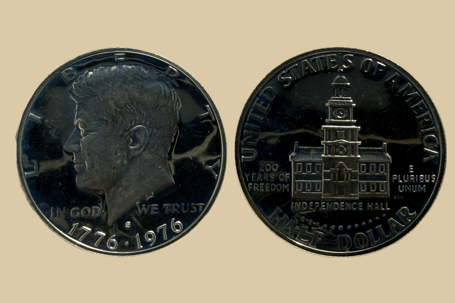 1976 S Bicentennial JFK Half Dollar obverse and reverse