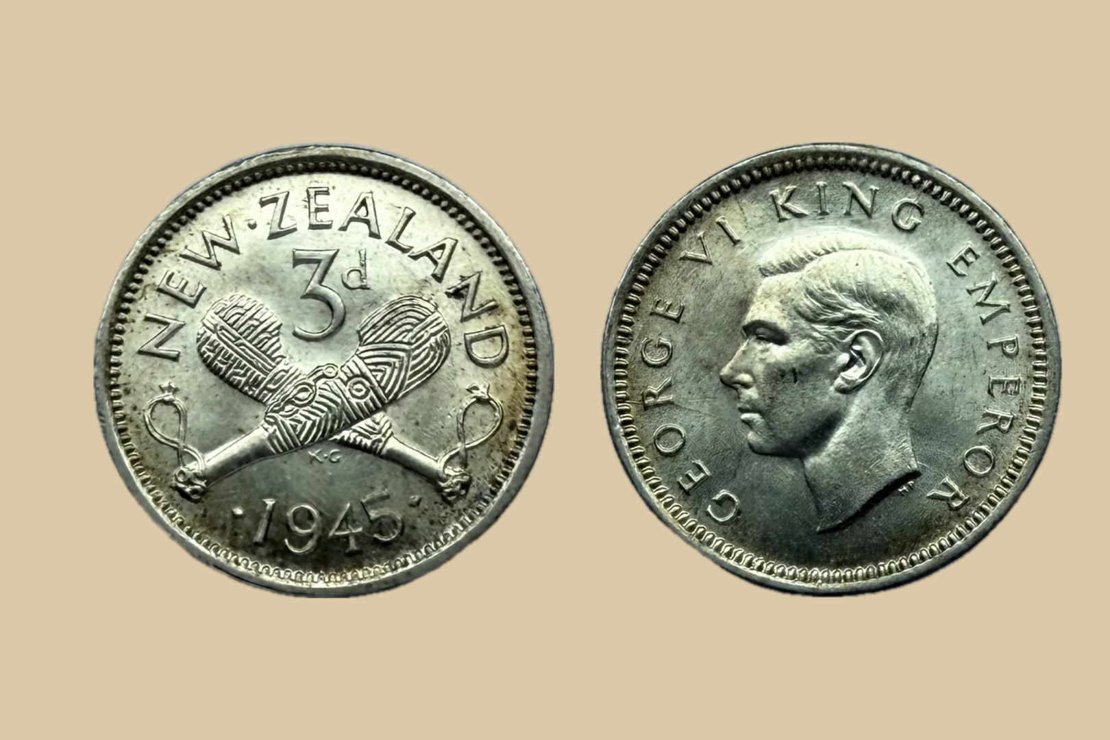 1945 New Zealand Threepence silver coin obverse and reverse
