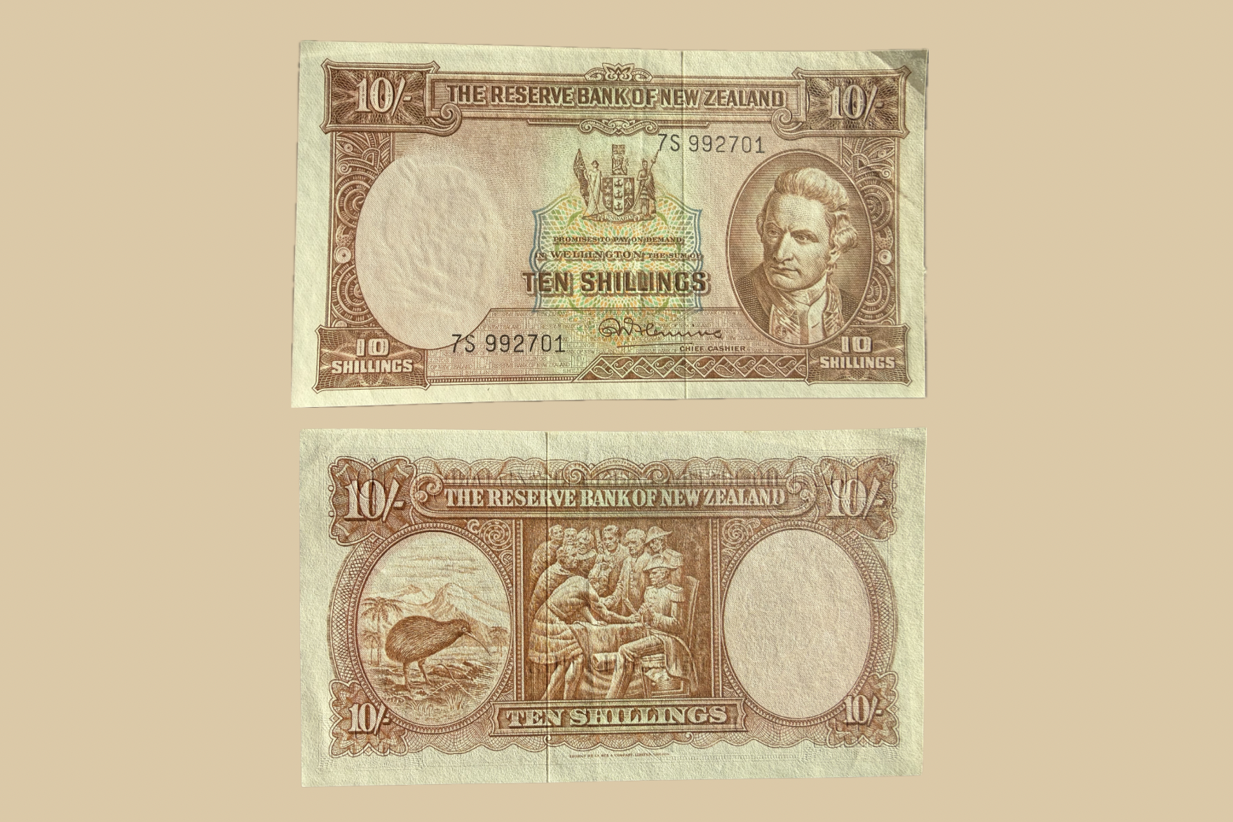 New Zealand Fleming 10 Shillings Banknote – 7S Prefix both sides of banknote